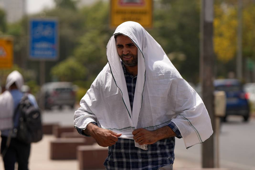 Termometreler 50 dereceyi gösterdi. Tarihin en yüksek sıcaklık rekoru - Resim: 29